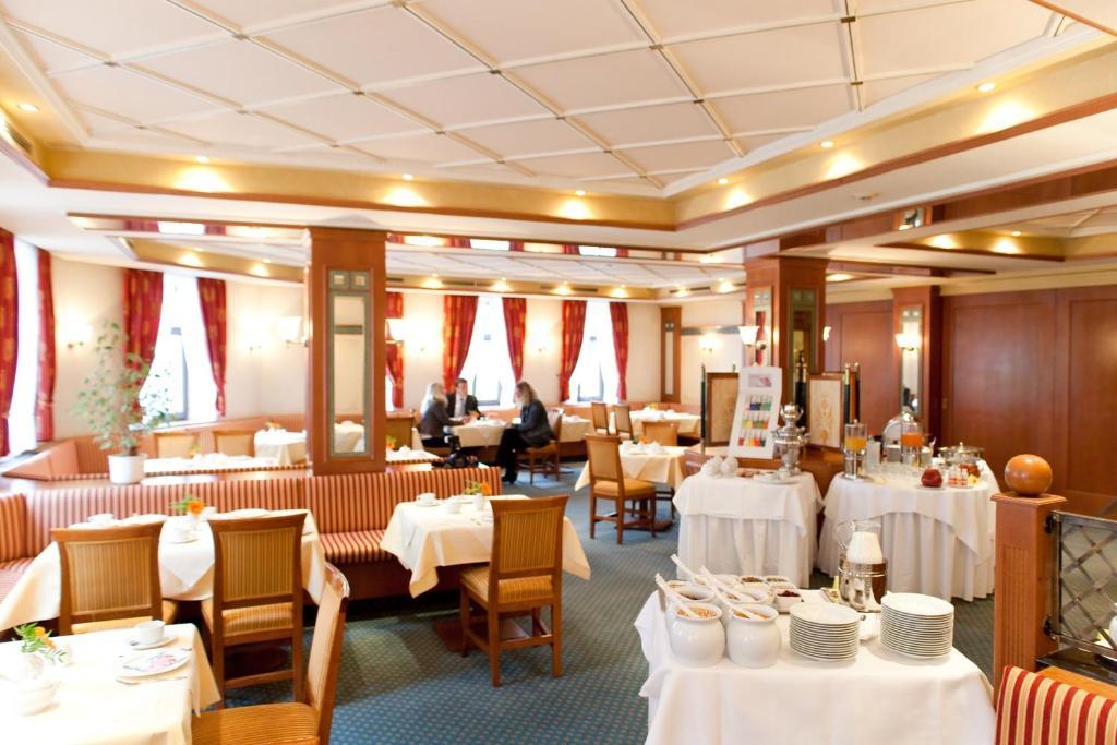 Hotel Weisses Ross Marienberg Eksteriør billede