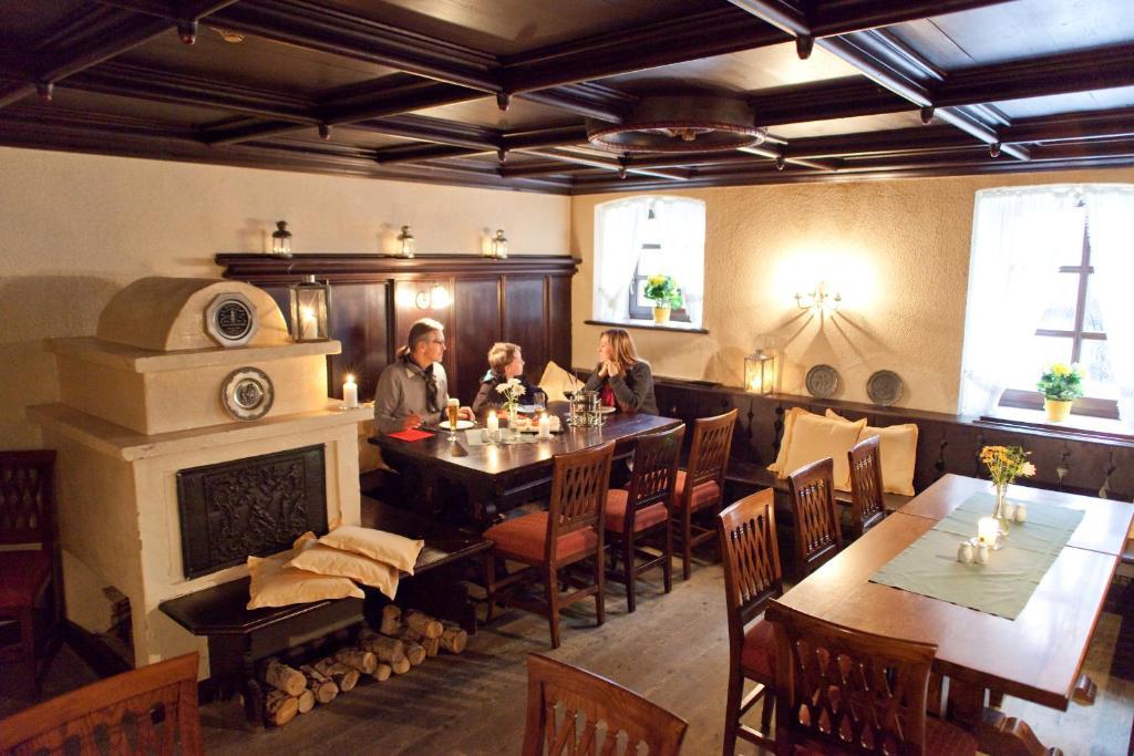 Hotel Weisses Ross Marienberg Eksteriør billede