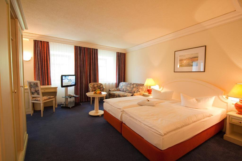 Hotel Weisses Ross Marienberg Værelse billede